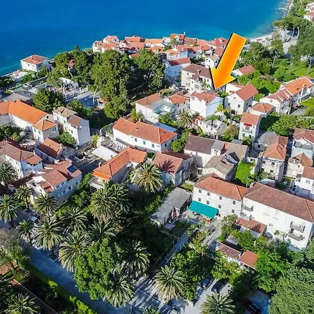 Della Croce Apartman